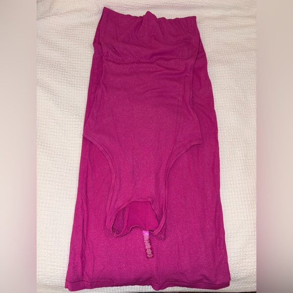 SKIMS Pink Soft Lounge Shimmer Maxi Dress in Fuchsia Foil Magenta  - Size Large - Picture 9 of 16